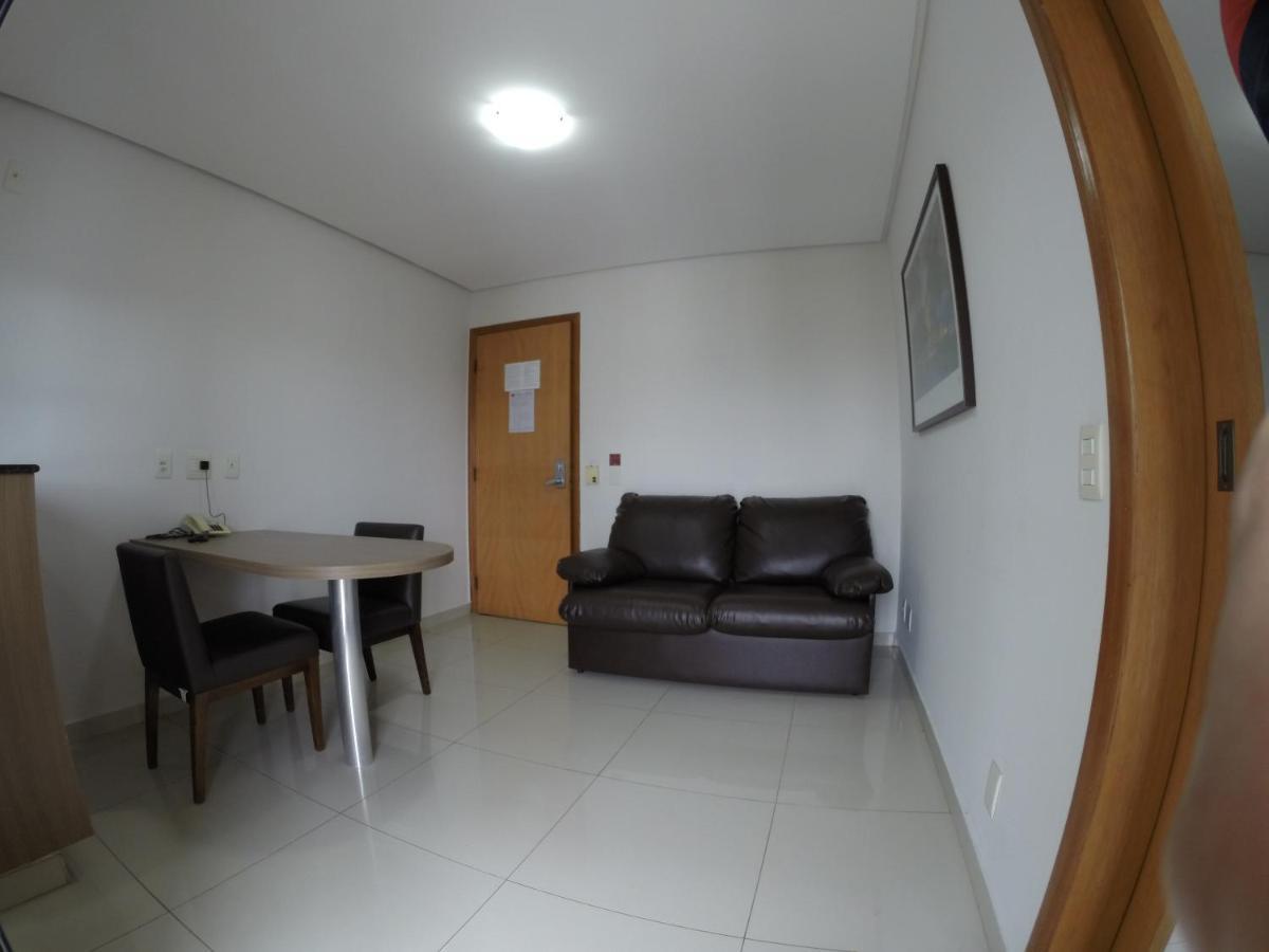 Flat Apart Hotel Crystal Place Goiânia Exteriör bild