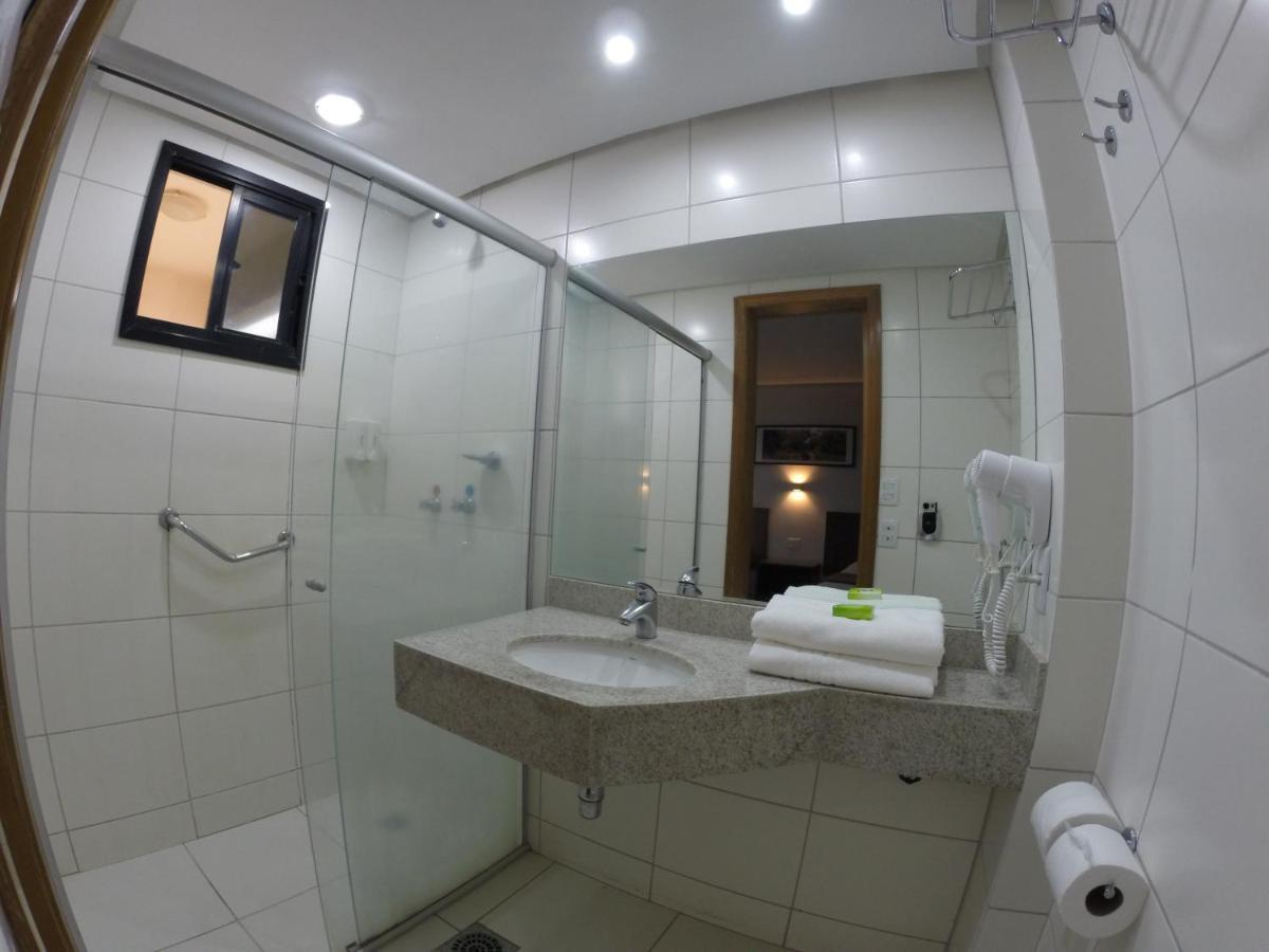 Flat Apart Hotel Crystal Place Goiânia Exteriör bild