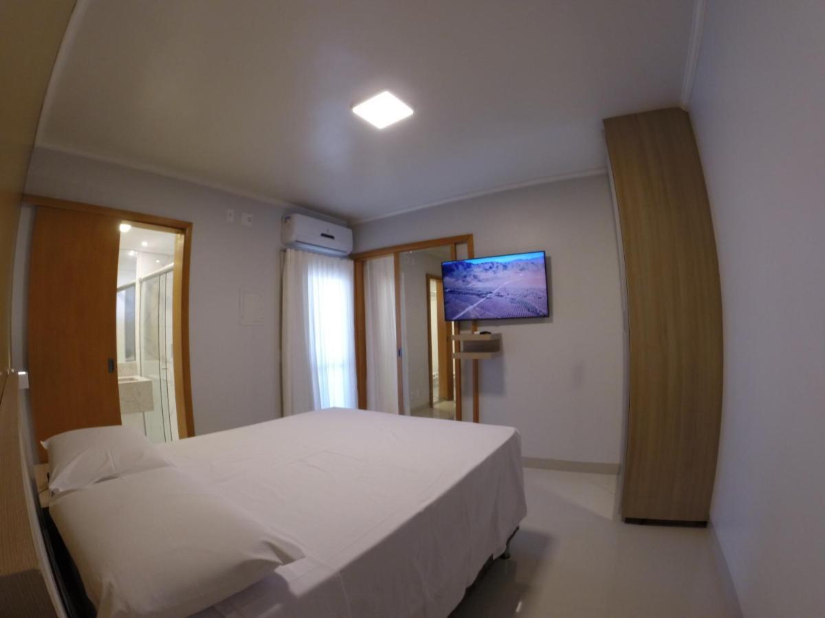 Flat Apart Hotel Crystal Place Goiânia Exteriör bild