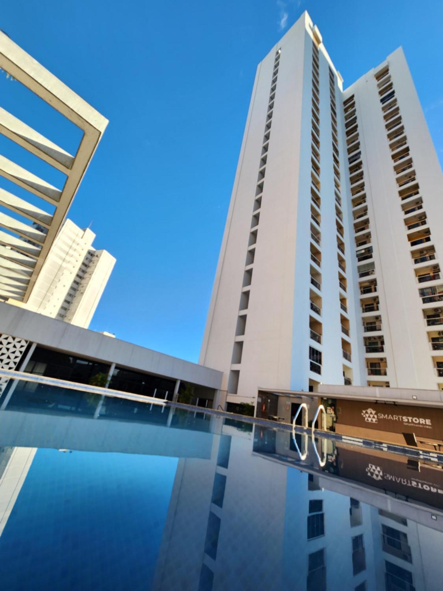 Flat Apart Hotel Crystal Place Goiânia Exteriör bild
