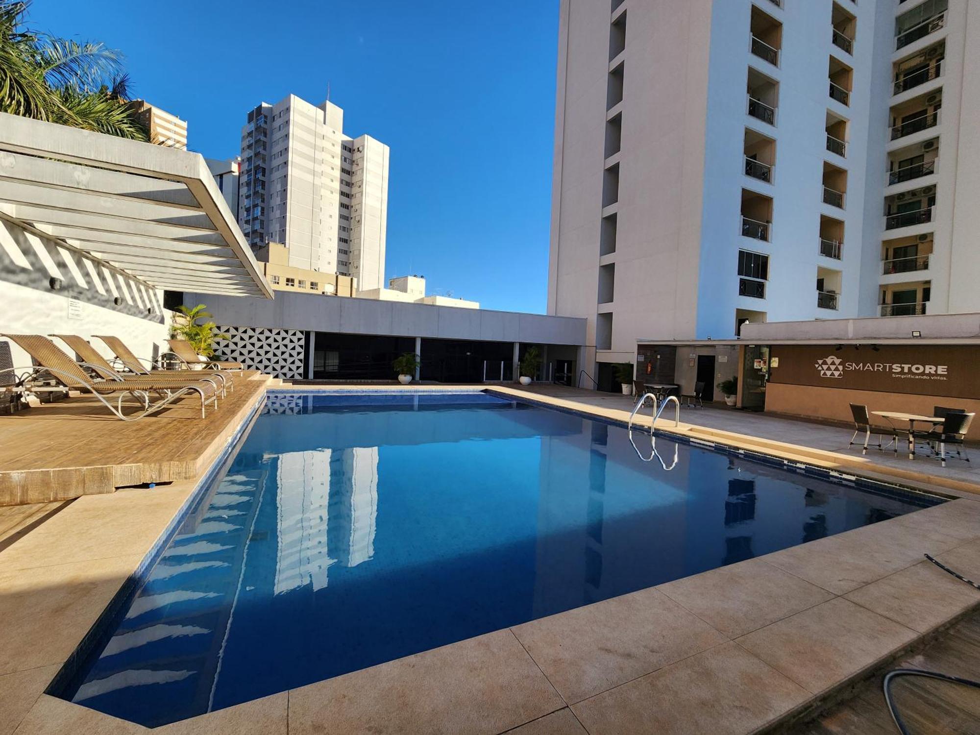 Flat Apart Hotel Crystal Place Goiânia Exteriör bild
